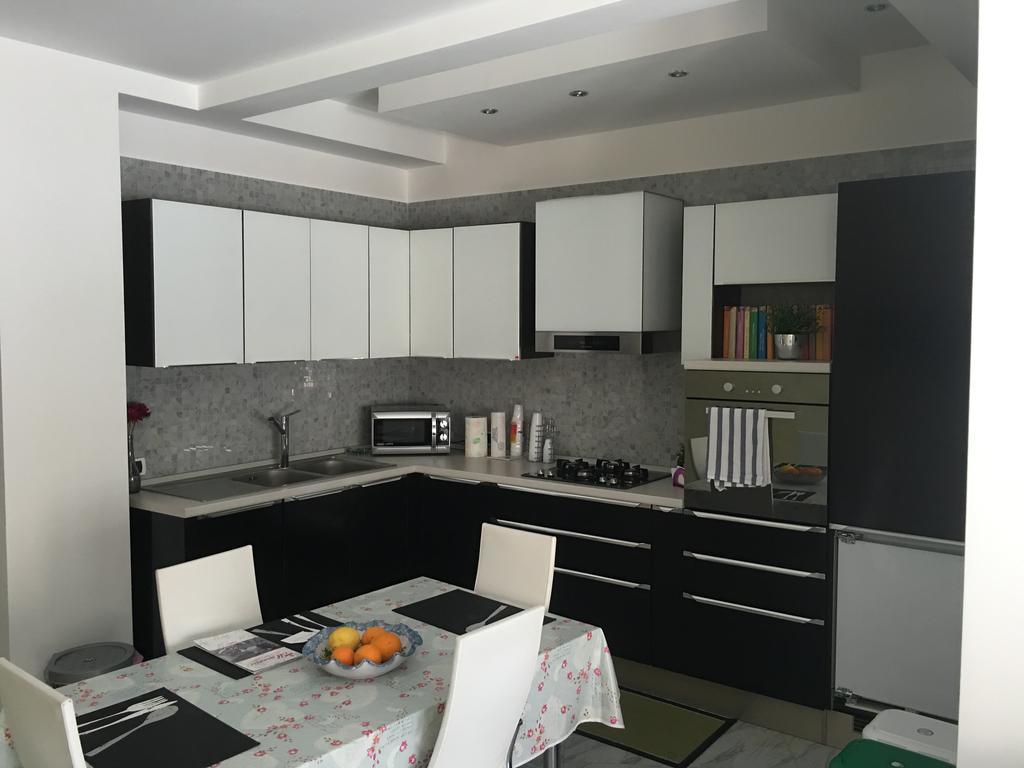 Supera Napoli Apartment Экстерьер фото