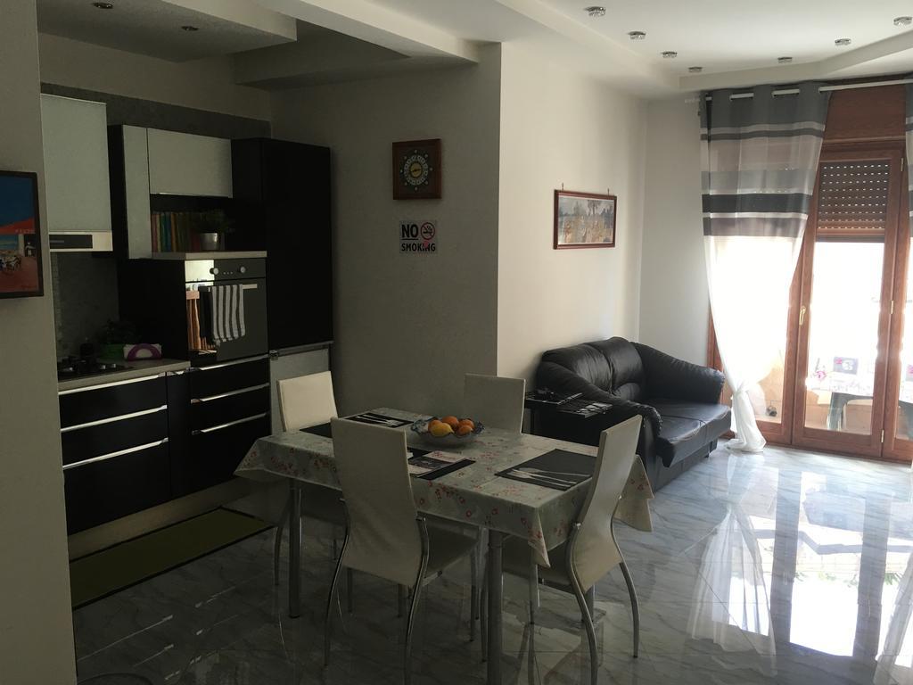 Supera Napoli Apartment Экстерьер фото
